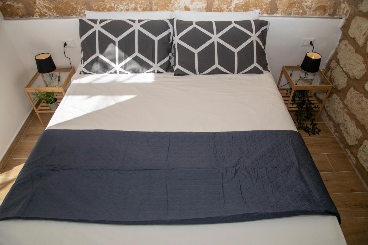 House Orlando Otel Sferracavallo Dış mekan fotoğraf